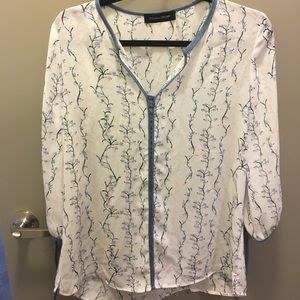 ADORABLE IVANKA TRUMP BLOUSE